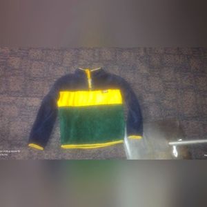 Levi pullover fleece